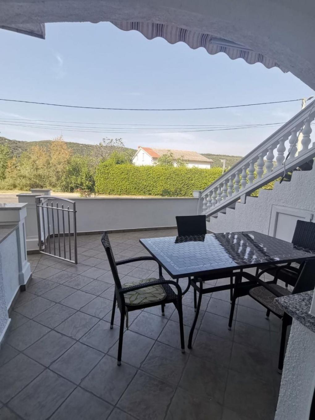 סופטרסקה דראגה Apartments Mig - With Beautiful Garden מראה חיצוני תמונה