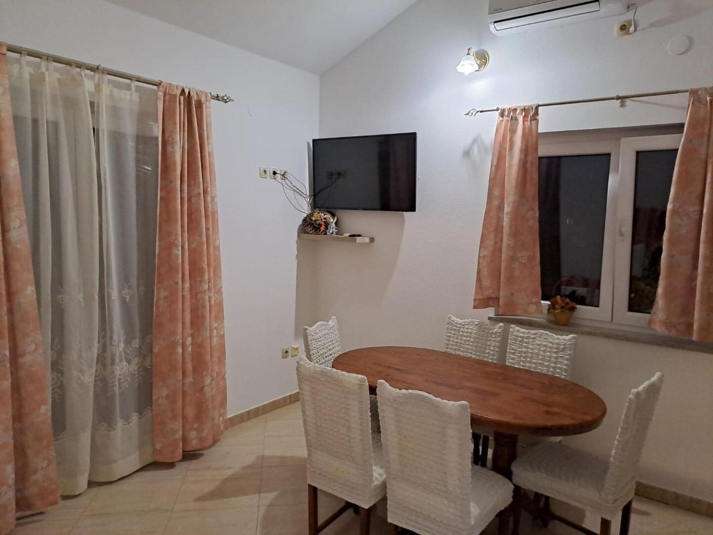 סופטרסקה דראגה Apartments Mig - With Beautiful Garden מראה חיצוני תמונה